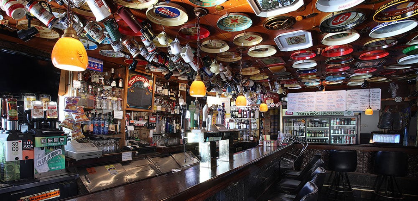 The Homy Inn Highlights Info Reviews Champagne On Tap