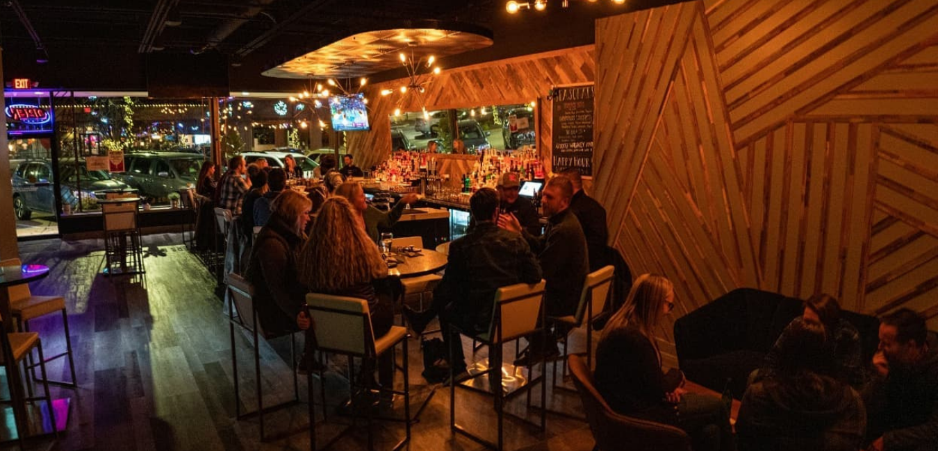 Public House Bar Omaha Rockbrook Highlights Info Reviews